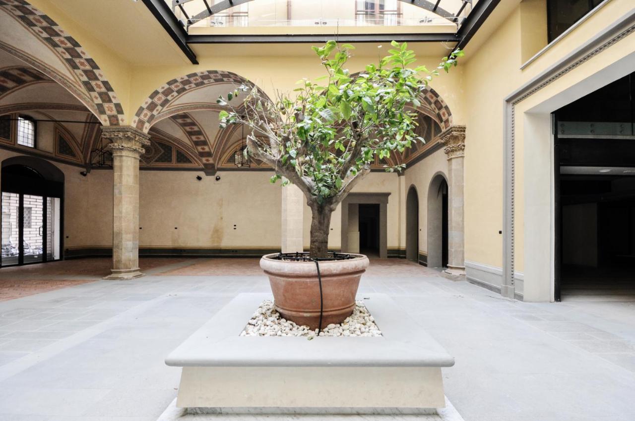 Tornaquinci Palace Florence Extérieur photo