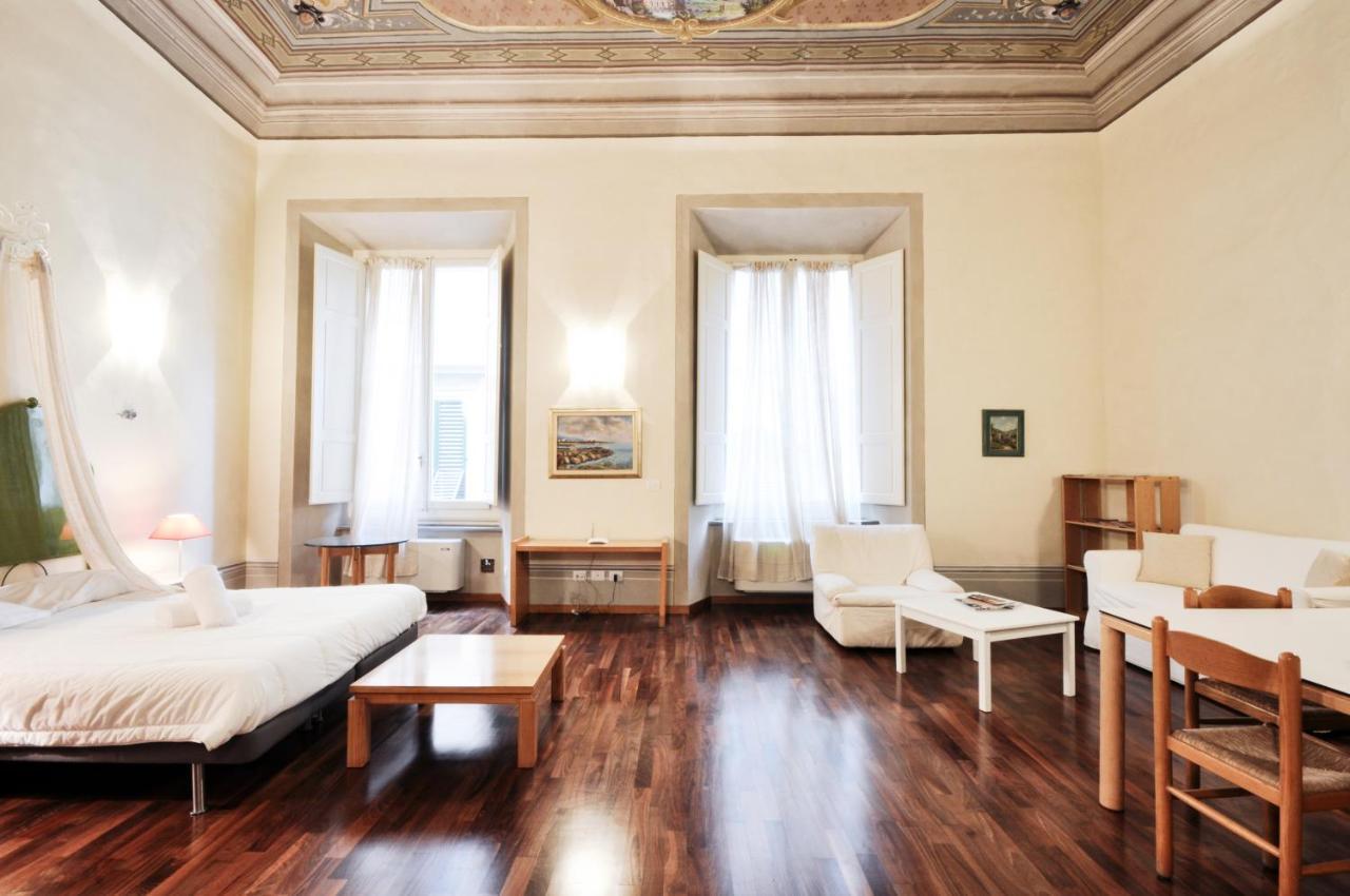 Tornaquinci Palace Florence Extérieur photo
